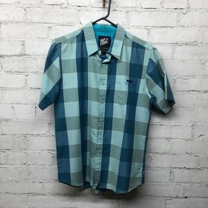Rip Curl button down shirt. Size medium